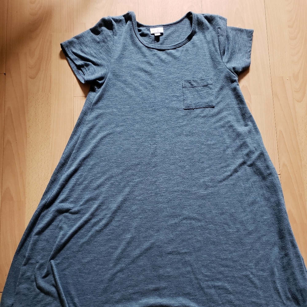 Carly dress